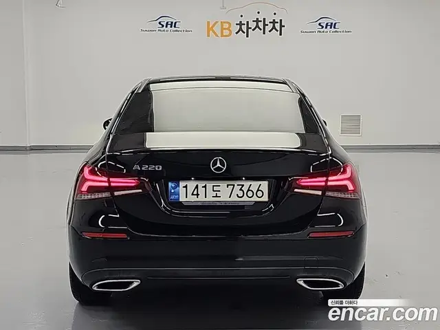 Mercedes-Benz A-Class 2021 2.0 АКПП, миниатюра 4