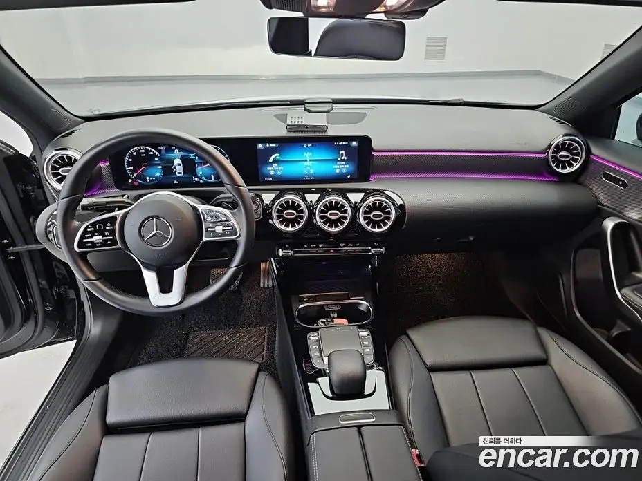 Mercedes-Benz A-Class 2021 2.0 АКПП, фото 7