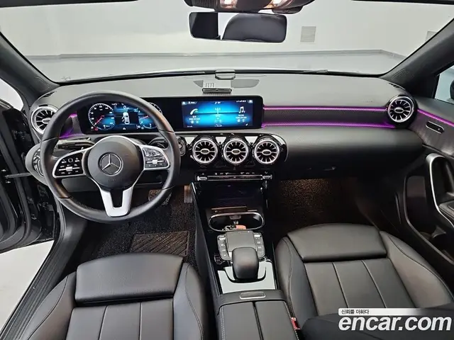 Mercedes-Benz A-Class 2021 2.0 АКПП, миниатюра 7