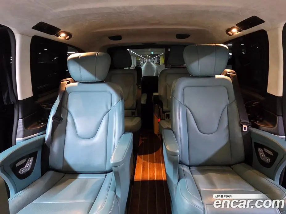 Mercedes-Benz V-Class 2022 1.9 АКПП, фото 14