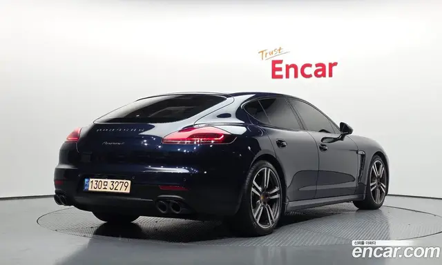 Porsche Panamera, 2016, 79 190 км