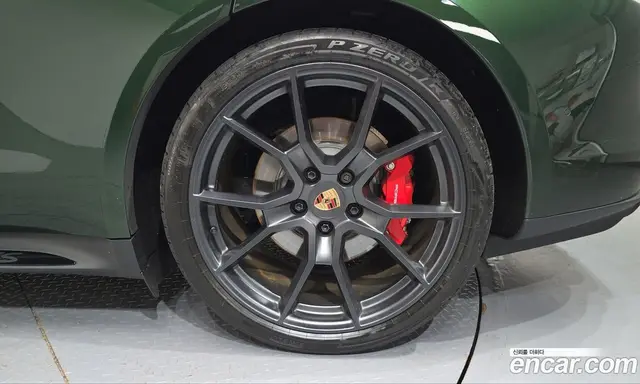 Porsche Taycan 2025 0.1 АКПП, миниатюра 7