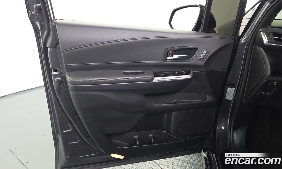 Toyota Sienna 2025 2.5 АКПП, фото 14
