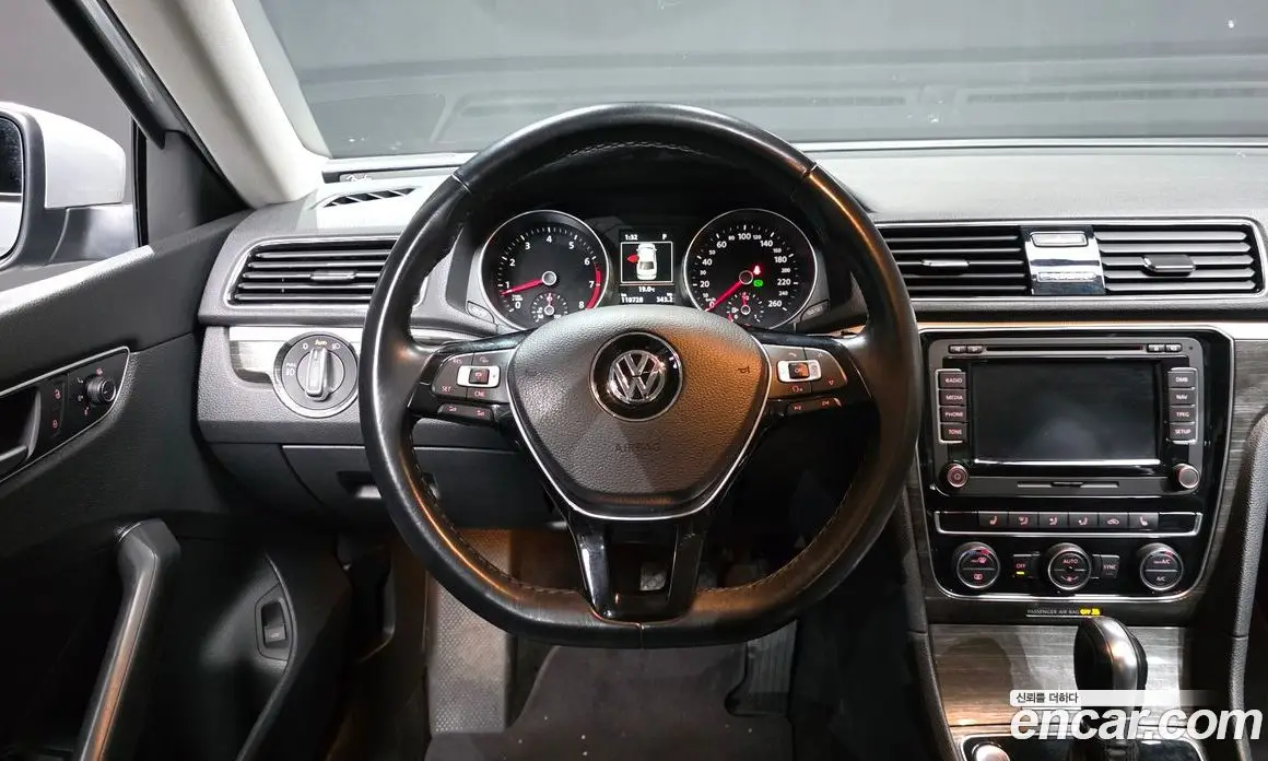 Volkswagen Passat 2018 2.0 АКПП, фото 19