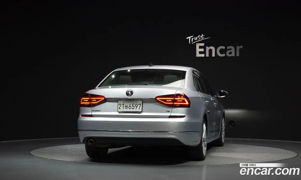 Volkswagen Passat 2018 2.0 АКПП, фото 4