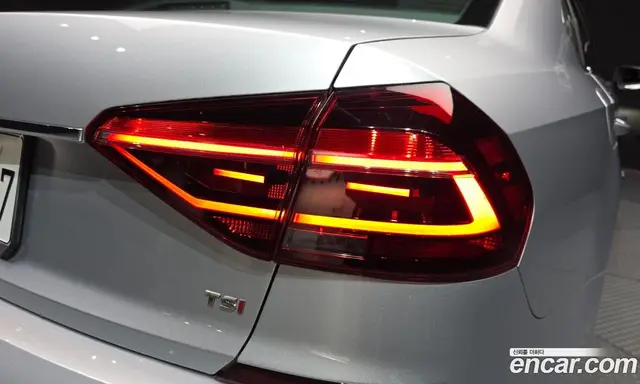 Volkswagen Passat 2018 2.0 АКПП, миниатюра 9