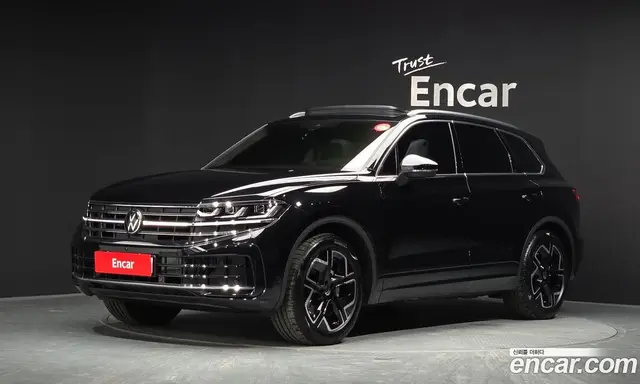 Volkswagen Touareg, 2026, 33 км