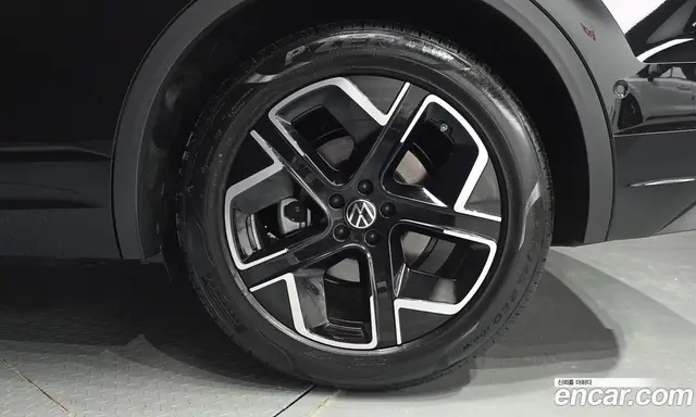 Volkswagen Touareg 2026 3.0 АКПП, миниатюра 7