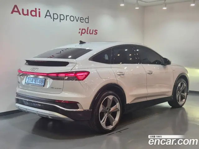 Audi Q4 e-tron 2026 0.2 АКПП, миниатюра 2