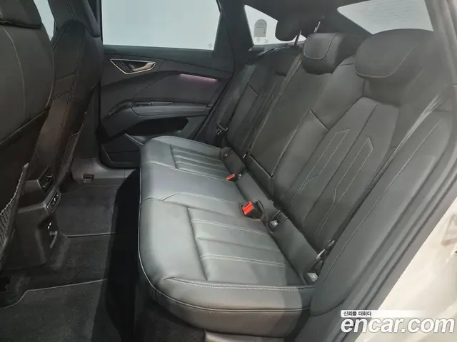Audi Q4 e-tron 2026 0.2 АКПП, миниатюра 11