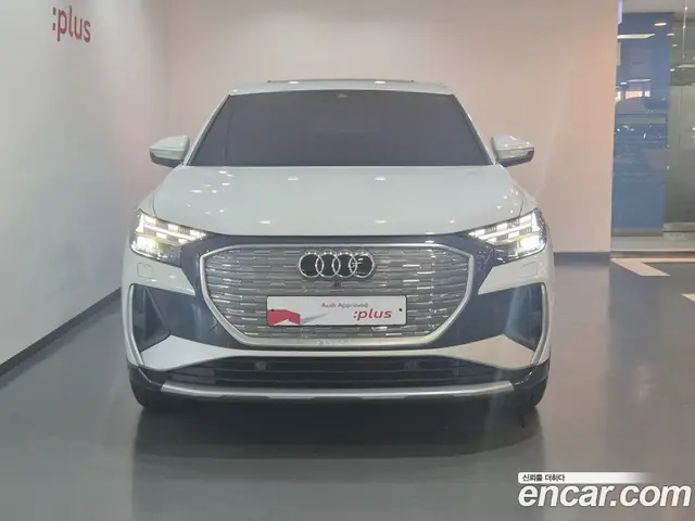 Audi Q4 e-tron 2026 0.2 АКПП, миниатюра 3