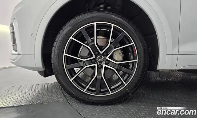 Audi Q5 2023 2.0 АКПП, миниатюра 5