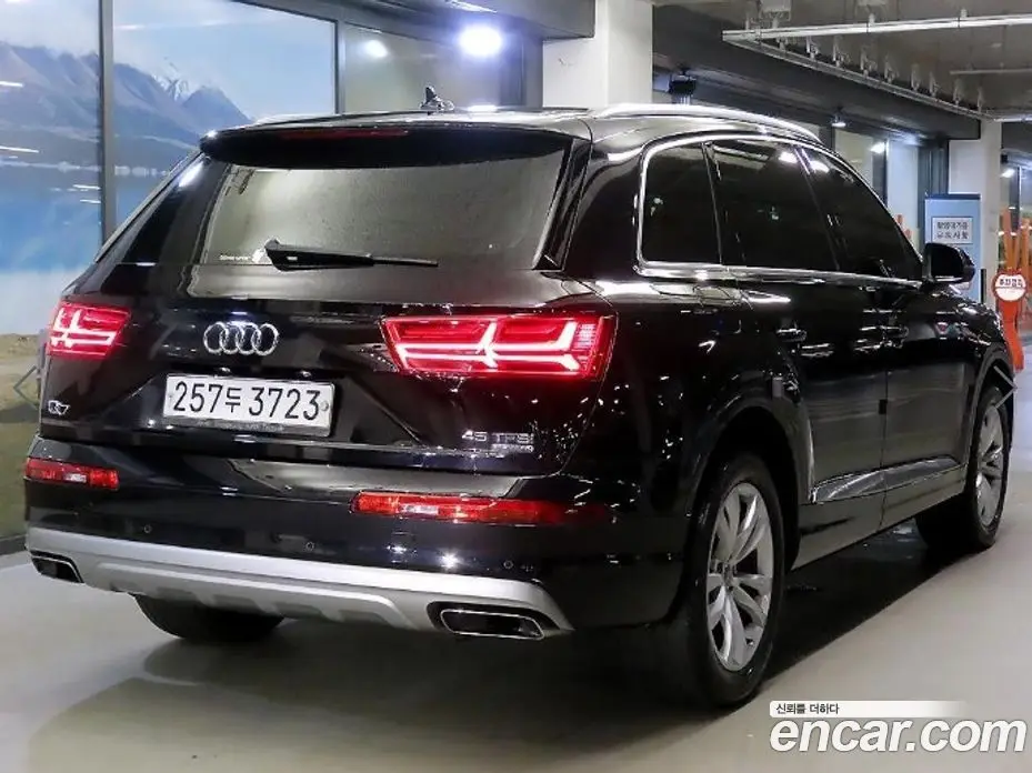 Audi Q7 2019 2.0 АКПП, фото 4