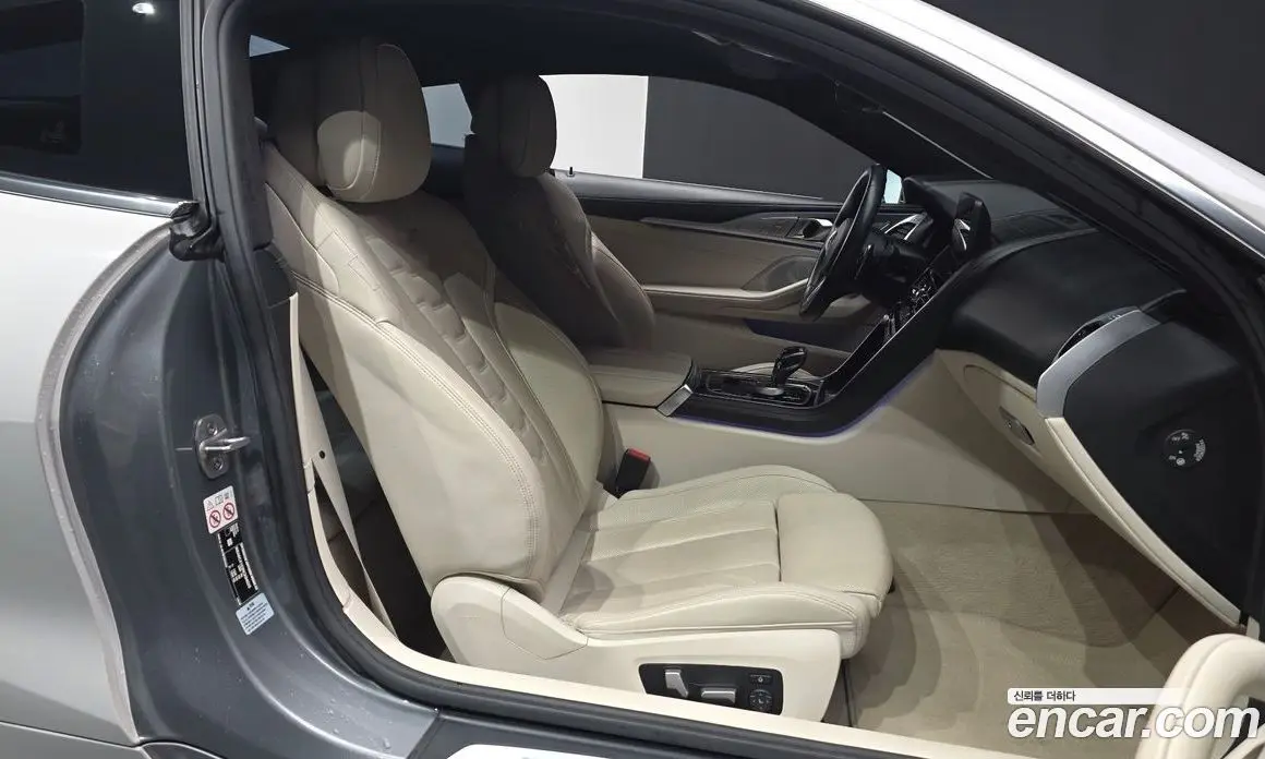 BMW 8 серия 2022 4.4 АКПП, фото 17