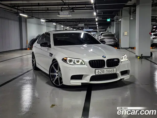 BMW M5, 2016, 41 220 км
