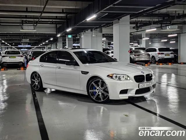 BMW M5 2016 4.4 АКПП, миниатюра 2