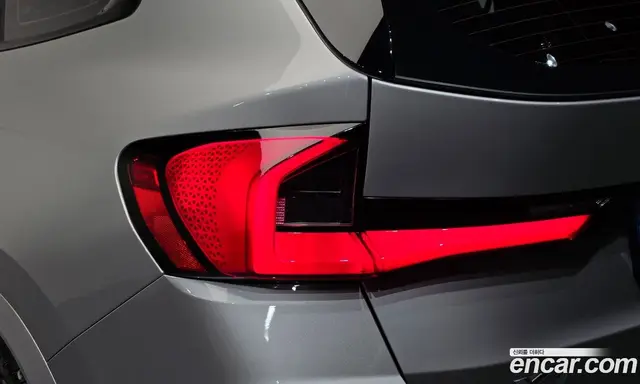 BMW X1 2023 2.0 АКПП, миниатюра 9 BMW X1 2023 2.0 АКПП, миниатюра 9