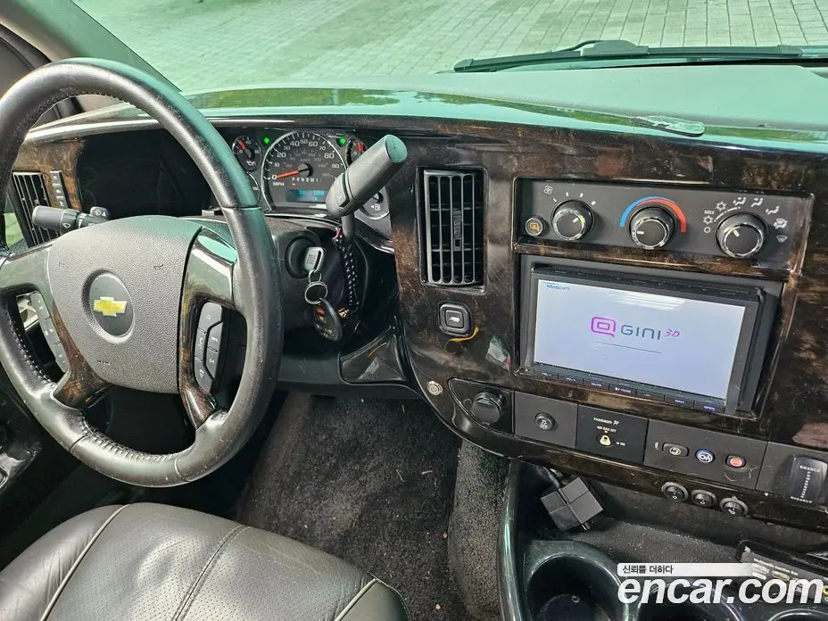 Chevrolet Express Van 2015 6.0 АКПП, фото 18