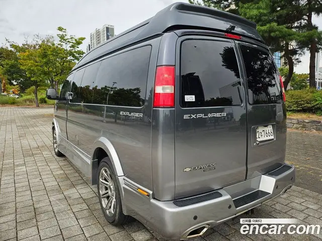 Chevrolet Express Van 2015 6.0 АКПП, миниатюра 6