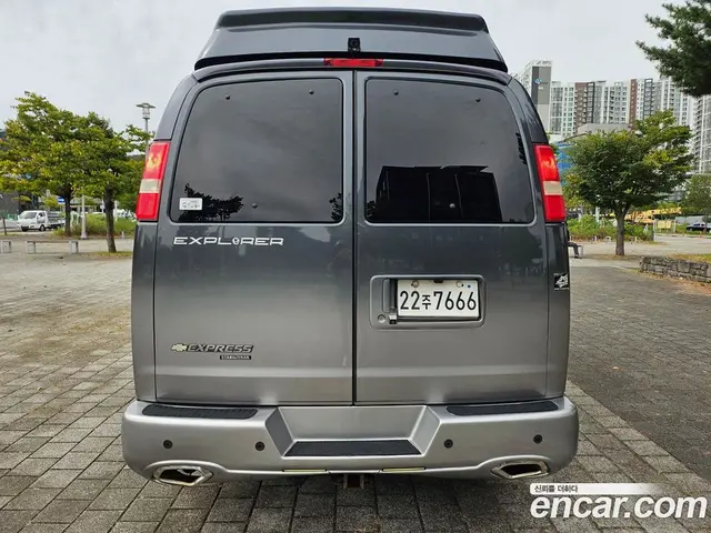 Chevrolet Express Van 2015 6.0 АКПП, миниатюра 7