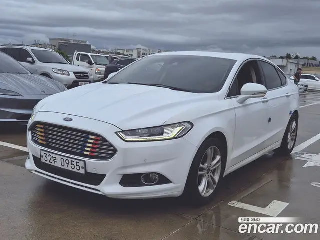 Ford Mondeo 2015 2.0 АКПП, миниатюра 3