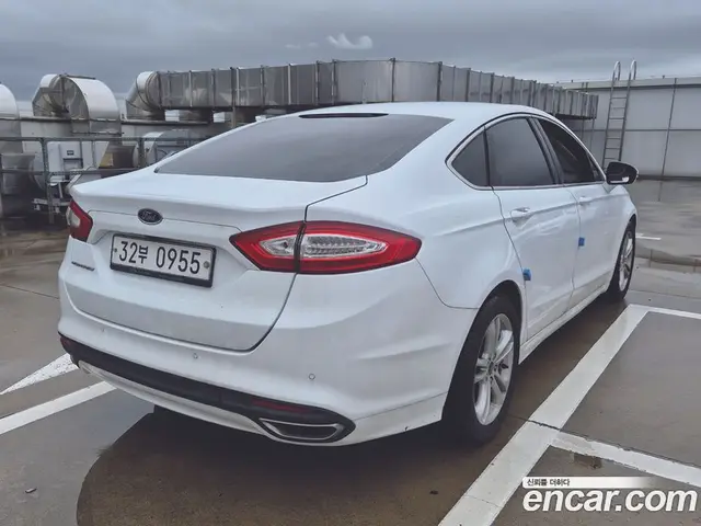 Ford Mondeo 2015 2.0 АКПП, миниатюра 5
