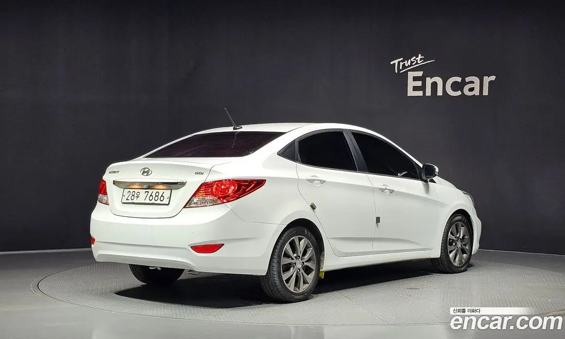 Hyundai Accent 2014 1.6 АКПП, фото 2 Hyundai Accent 2014 1.6 АКПП, фото 2
