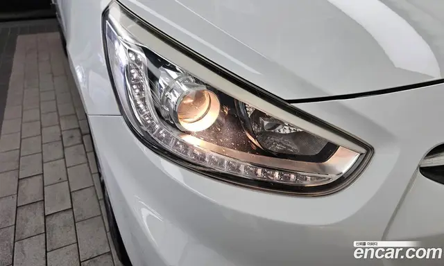 Hyundai Accent 2014 1.6 АКПП, миниатюра 8 Hyundai Accent 2014 1.6 АКПП, миниатюра 8