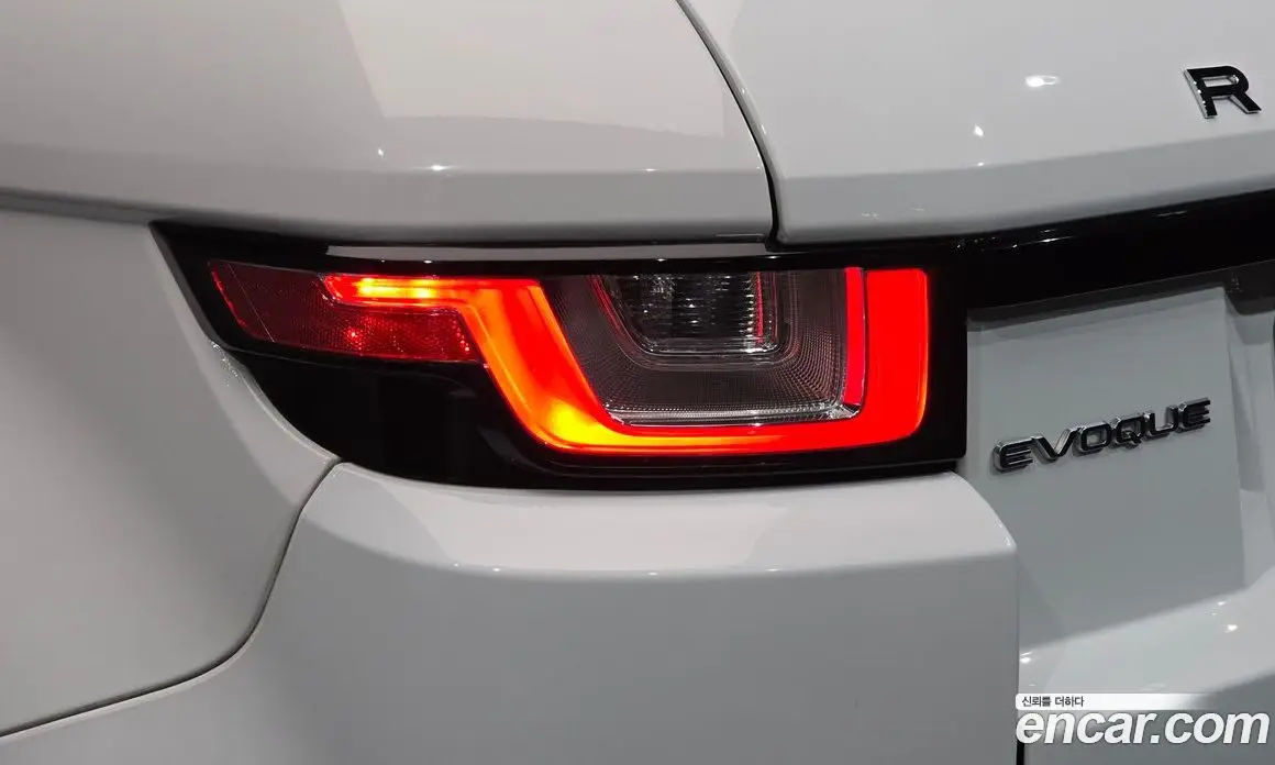 Land Rover Range Rover Evoque 2016 2.0 АКПП, фото 9