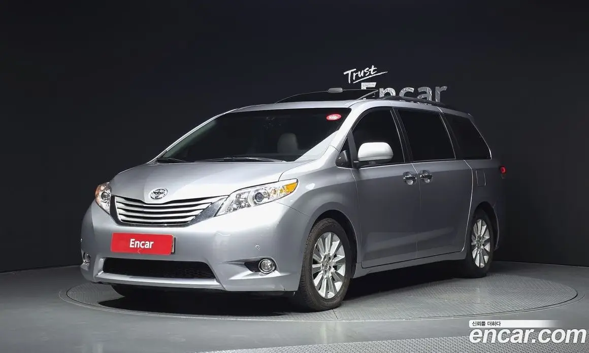 Toyota Sienna 2013 3.5 АКПП, фото 1 Toyota Sienna 2013 3.5 АКПП, фото 1