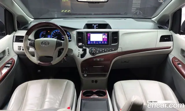 Toyota Sienna 2013 3.5 АКПП, миниатюра 7 Toyota Sienna 2013 3.5 АКПП, миниатюра 7