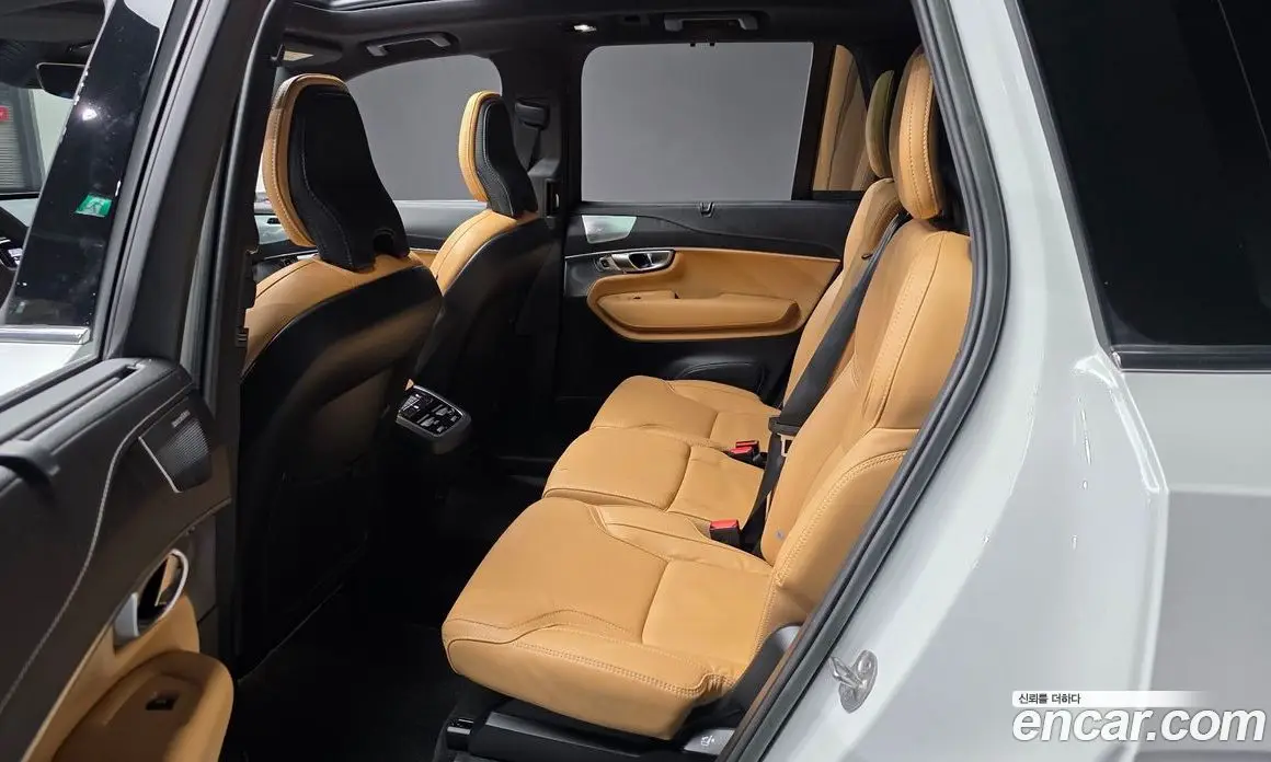 Volvo XC90 2023 2.0 АКПП, фото 16 Volvo XC90 2023 2.0 АКПП, фото 16