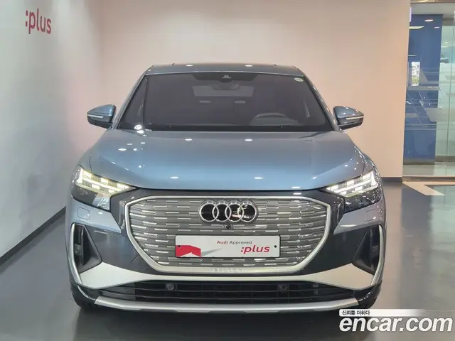 Audi Q4 e-tron 2026 0.2 АКПП, миниатюра 3 Audi Q4 e-tron 2026 0.2 АКПП, миниатюра 3