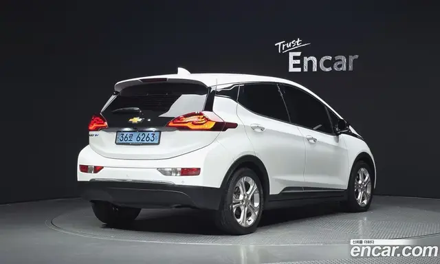 Chevrolet Bolt EV 2019 0.2 АКПП, миниатюра 2