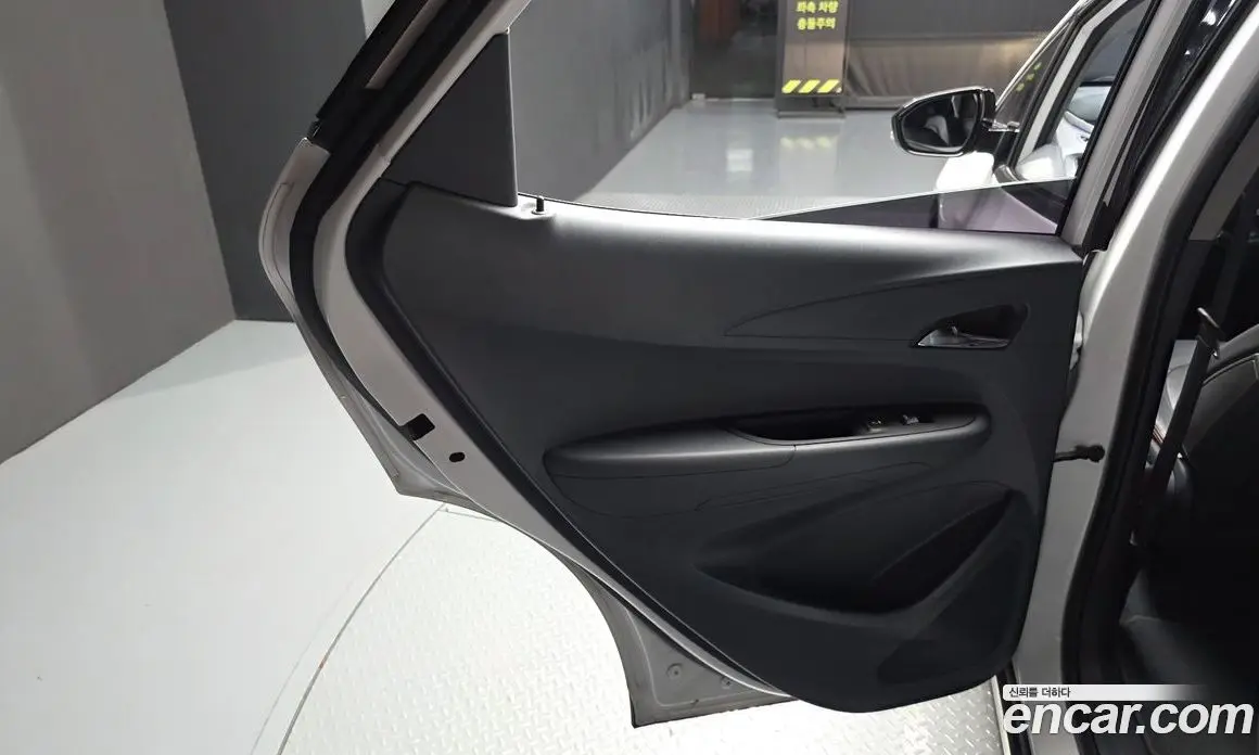 Chevrolet Bolt EV 2019 0.2 АКПП, фото 15