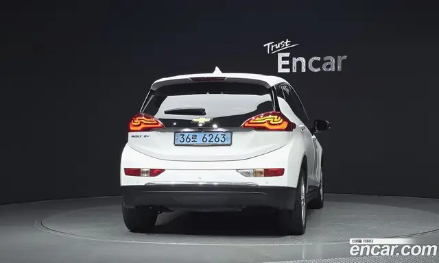 Chevrolet Bolt EV 2019 0.2 АКПП, миниатюра 4