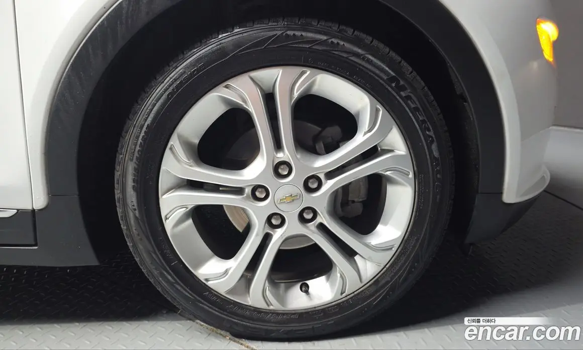 Chevrolet Bolt EV 2019 0.2 АКПП, фото 7