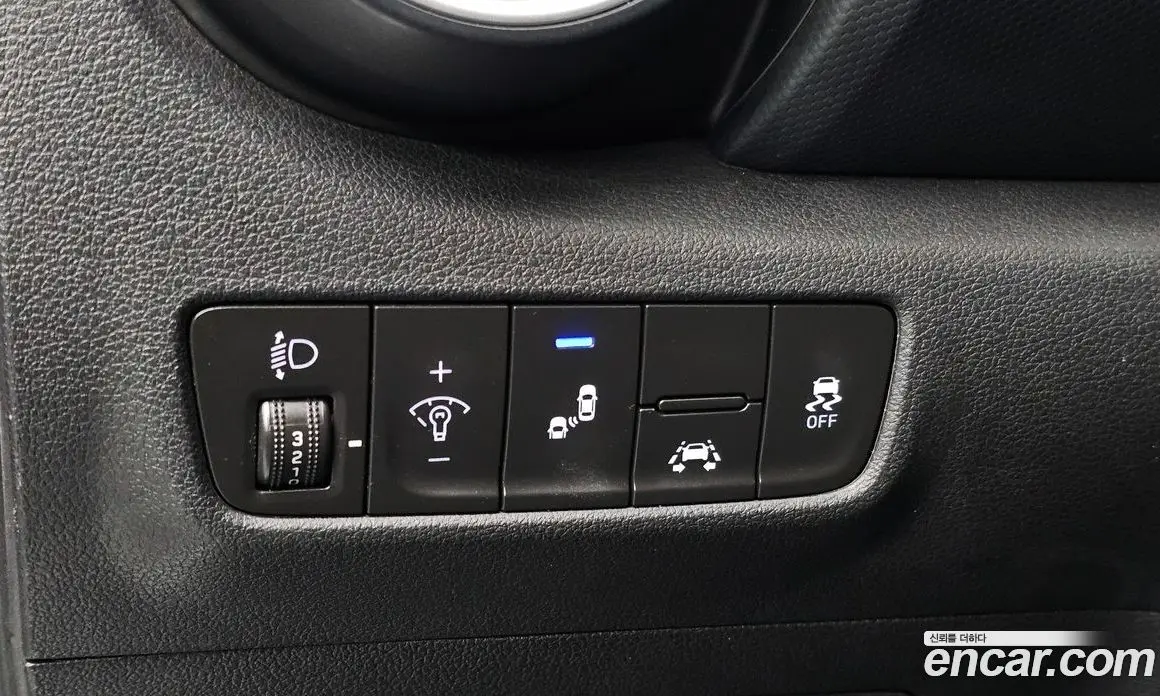 Hyundai Kona 2019 1.6 АКПП, фото 13