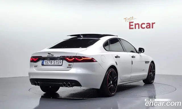 Jaguar XF, 2017, 76 645 км