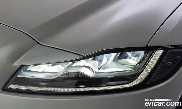 Jaguar XF 2017 2.0 АКПП, миниатюра 7