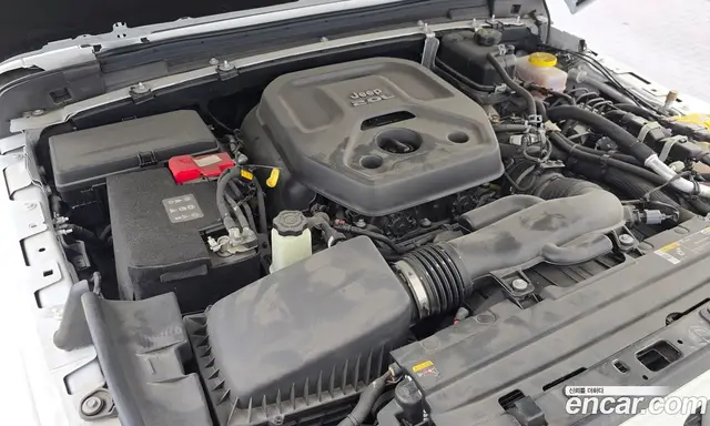 Jeep Wrangler 2022 2.0 АКПП, миниатюра 6
