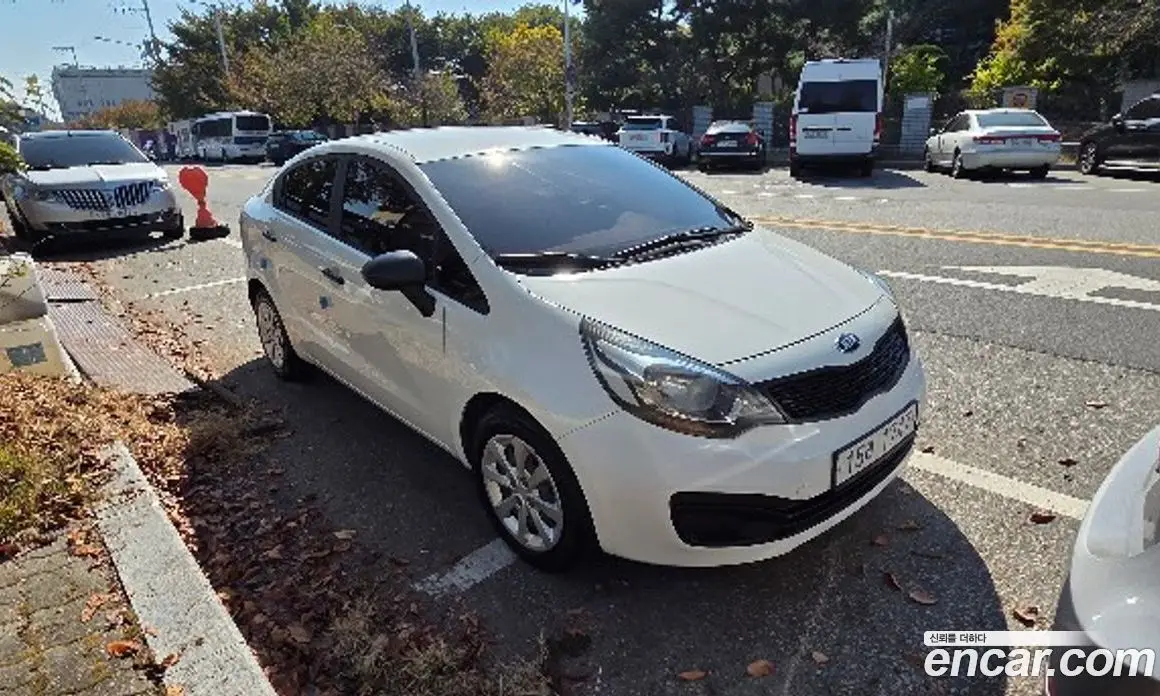 Kia Pride 2014 1.4 АКПП, фото 13 Kia Pride 2014 1.4 АКПП, фото 13