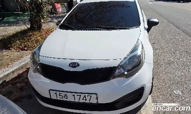 Kia Pride 2014 1.4 АКПП, миниатюра 3 Kia Pride 2014 1.4 АКПП, миниатюра 3