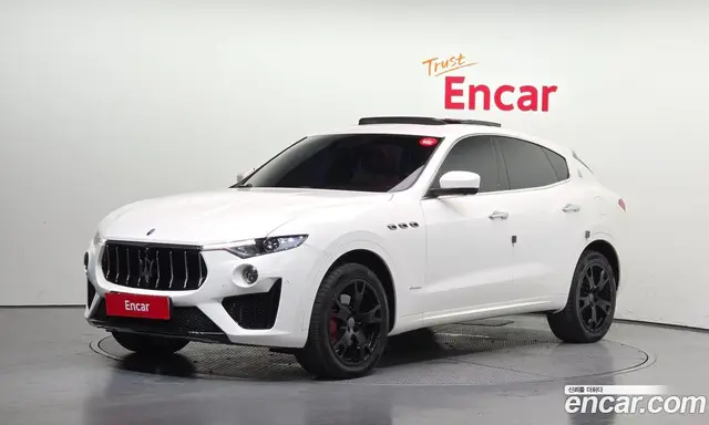 Maserati Levante, 2018, 174 465 км