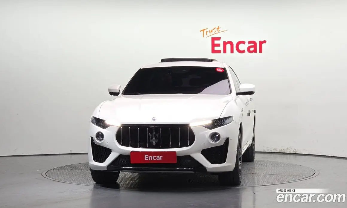 Maserati Levante 2018 3.0 АКПП, фото 3