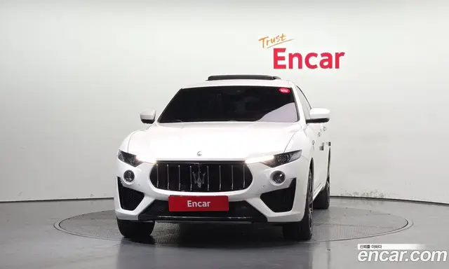 Maserati Levante 2018 3.0 АКПП, миниатюра 3