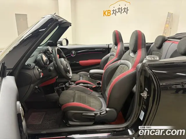 Mini Cooper Convertible 2019 2.0 АКПП, миниатюра 11