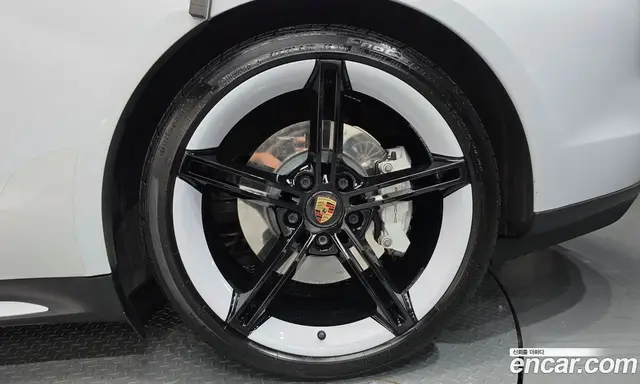 Porsche Taycan 2021 0.1 АКПП, миниатюра 7