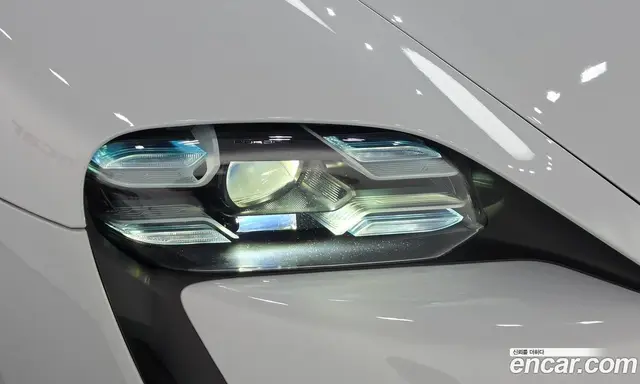 Porsche Taycan 2021 0.1 АКПП, миниатюра 8