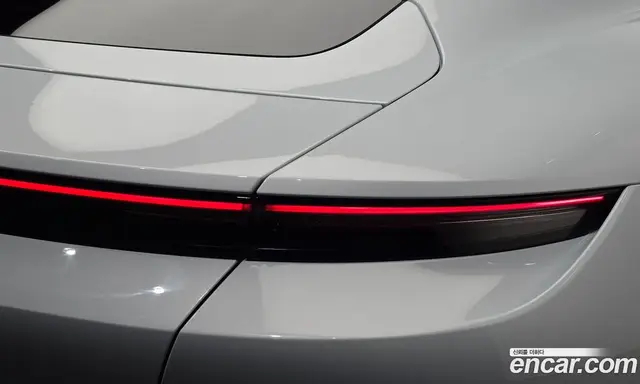Porsche Taycan 2021 0.1 АКПП, миниатюра 9